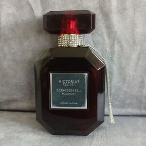Victoria's Secret Bombshell Midnight Eau de Parfum - Red